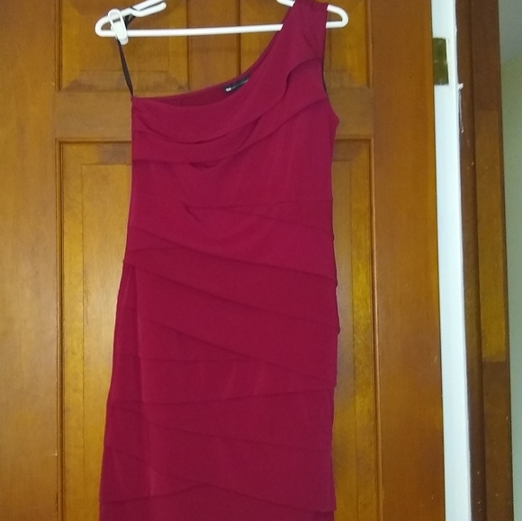 Valerie Bertinelli Bodycon One-shoulder Dress, 6 - Picture 1 of 11
